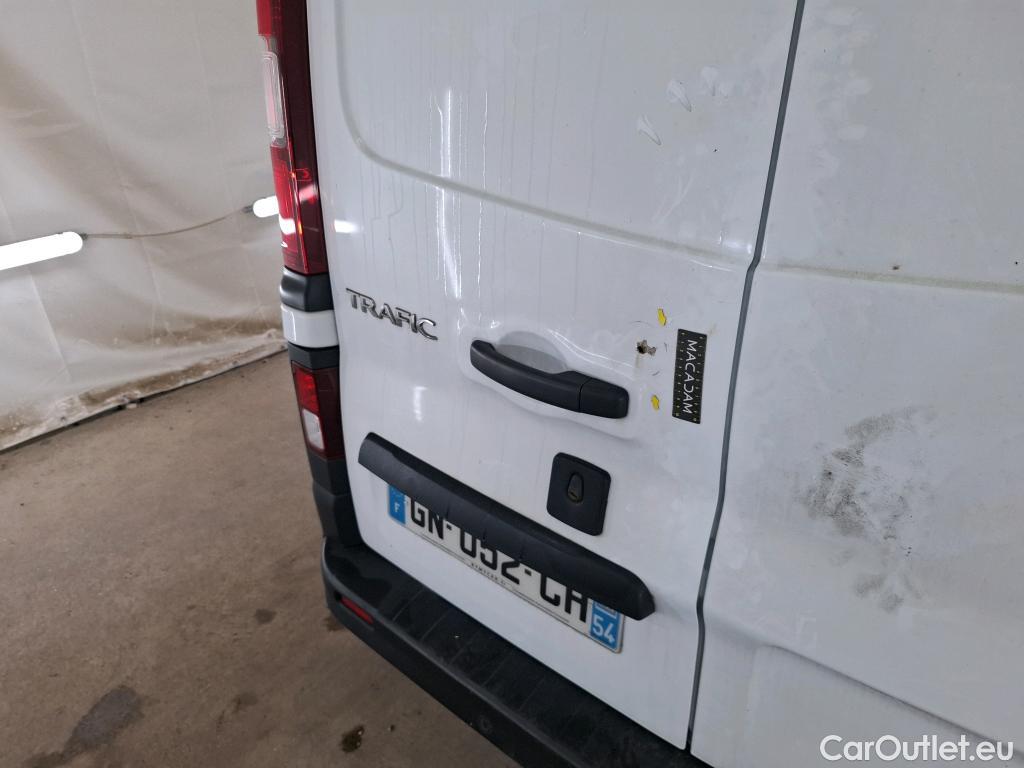  Renault  Trafic RENAULT  / 2021 / 4P / Fourgon tôlé FG GCF L1H1 2T8 Blue dCi 150 #10