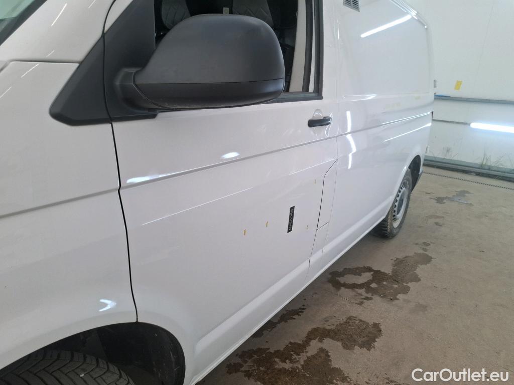  Volkswagen  Transporter VOLKSWAGEN  / 2019 / 4P / Fourgon tôlé 2.0 TDi 150 4MO L1H1 Business Line #16