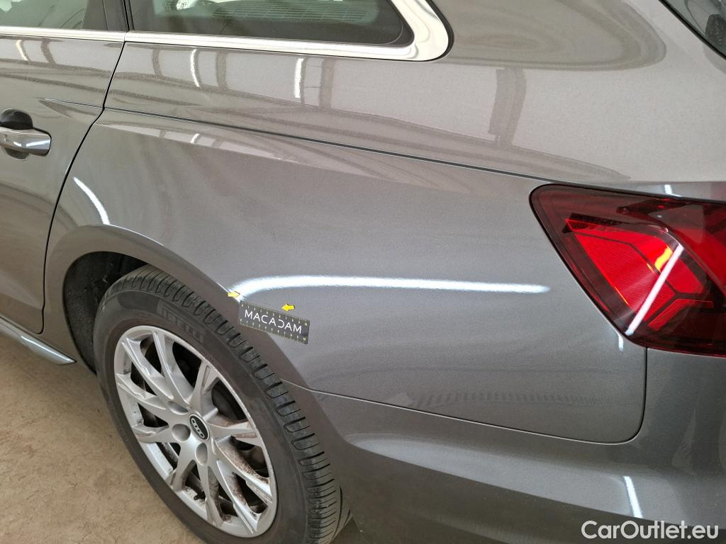  Audi  A4 AUDI  Avant / 2019 / 5P / Break 40 TFSI ultra 204 Stronic Business line #23