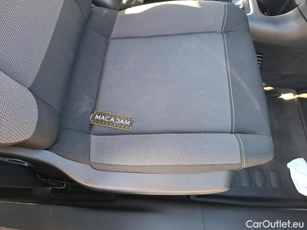  Citroen  C3  Shine Business 1.2 PureTech 80CV BVM5 E6 #13
