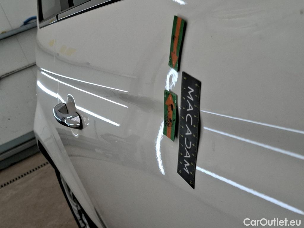  Fiat  500 FIAT   2015  3P  Berline Hybrid 10 BSG 70 ch Dolcevita #26