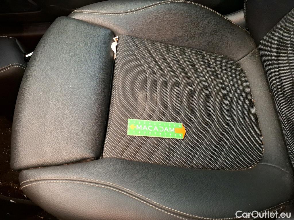  Mercedes  A-Klasse MERCEDES-BENZ Classe A Compact / 2018 / 5P / Berline A 180 d Business Line 8G-DCT #12