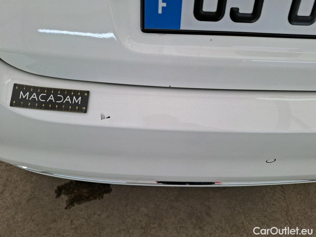  Fiat  500 FIAT   2015  3P  Berline Hybrid 10 BSG 70 ch Dolcevita #3