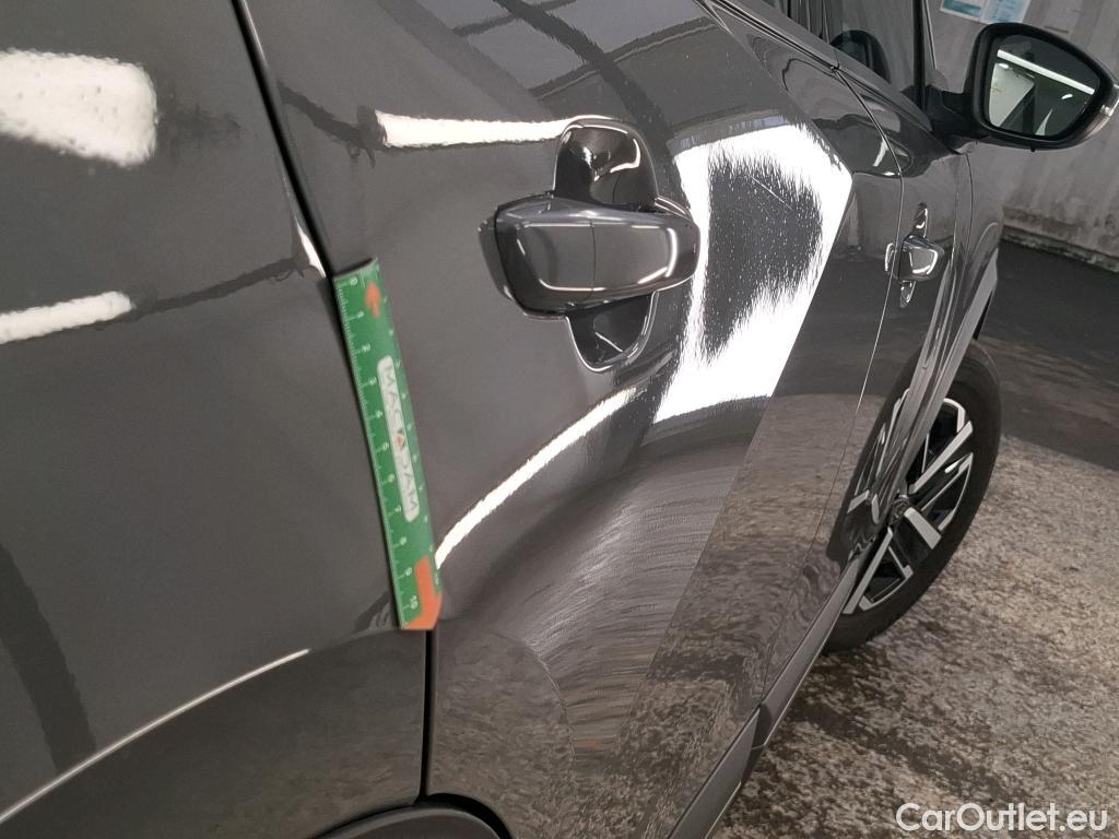  Peugeot  2008  Active 1.2 PureTech 100CV BVM6 E6d #9