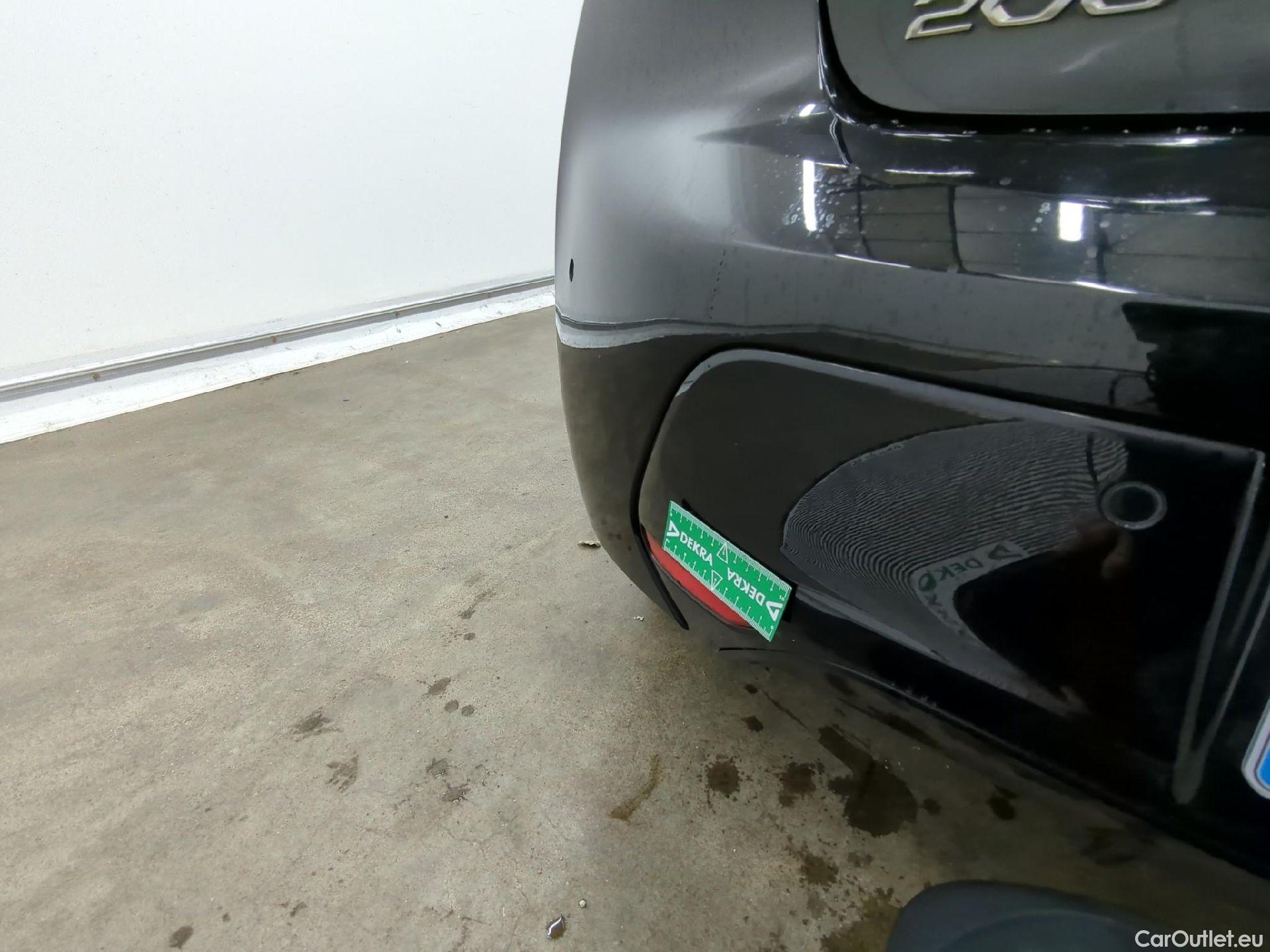  Peugeot  208  Allure 1.2 PureTech 100CV BVA8 E6d #13