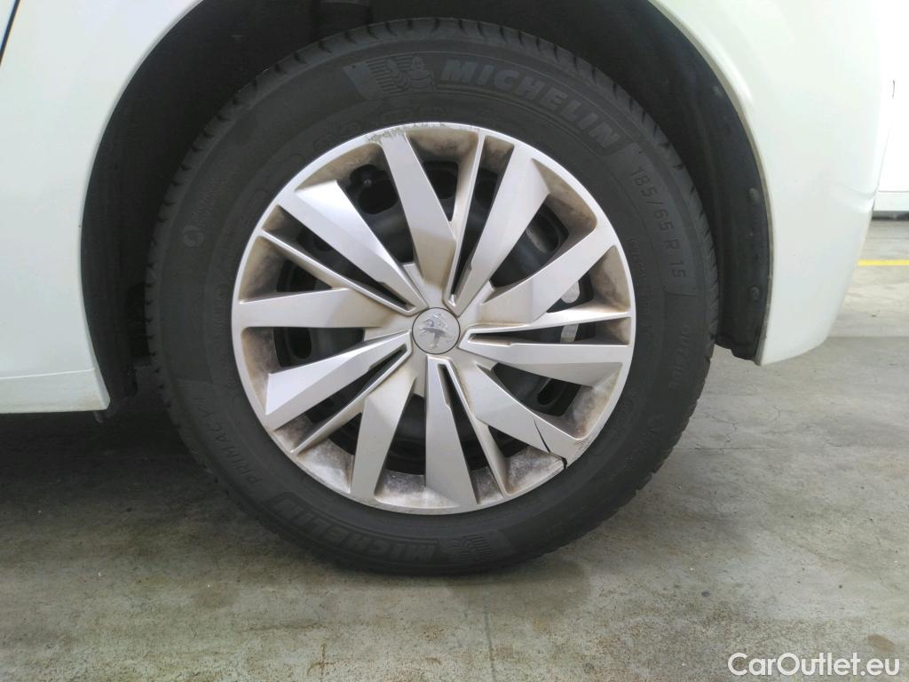  Peugeot  208  Premium 1.5 HDi 100CV BVM6 E6d #13