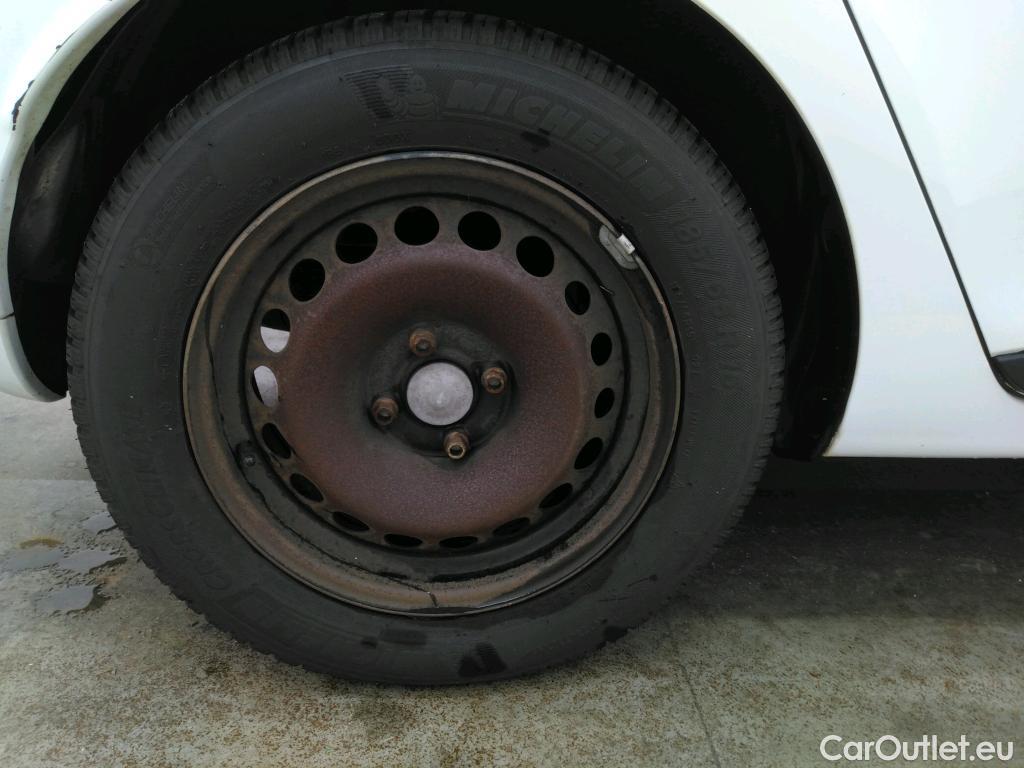  Renault  Clio  IV Air 1.5 dCi 75CV BVM5 E6 #22