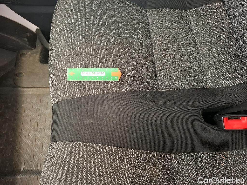  Fiat  Ducato FIAT   2014  4P Fourgon tôlé 2.3 Multijet 120 3.0 C H1 Business #39