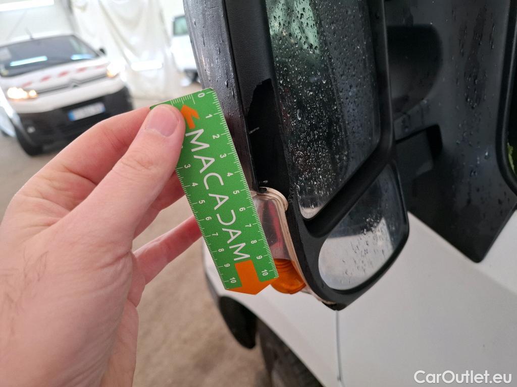  Renault  Master RENAULT  VU 4p Fourgon CA GCf Trac F3300 L2H2 dCi 110 #29