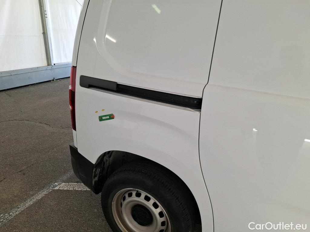  Citroen  Berlingo  Fourgon Club M 650 1.5 BlueHDi 100CV BVM5 E6dT #24