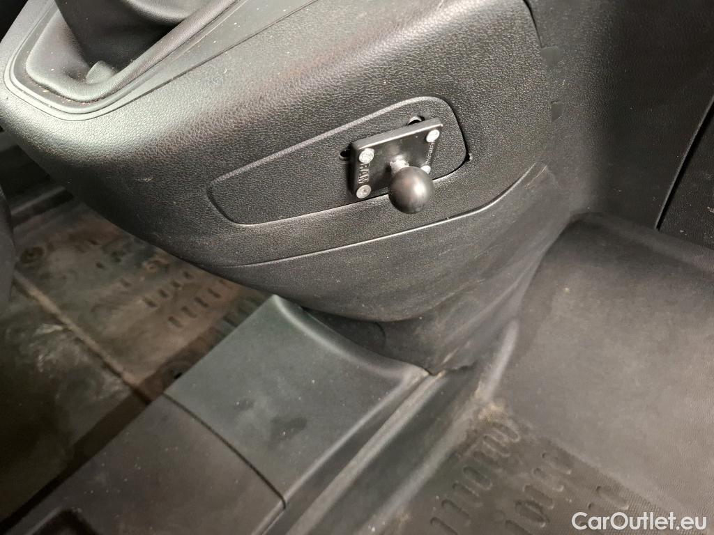  Citroen  Berlingo  Fourgon Club M 650 1.5 BlueHDi 75CV BVM5 E6dT #32