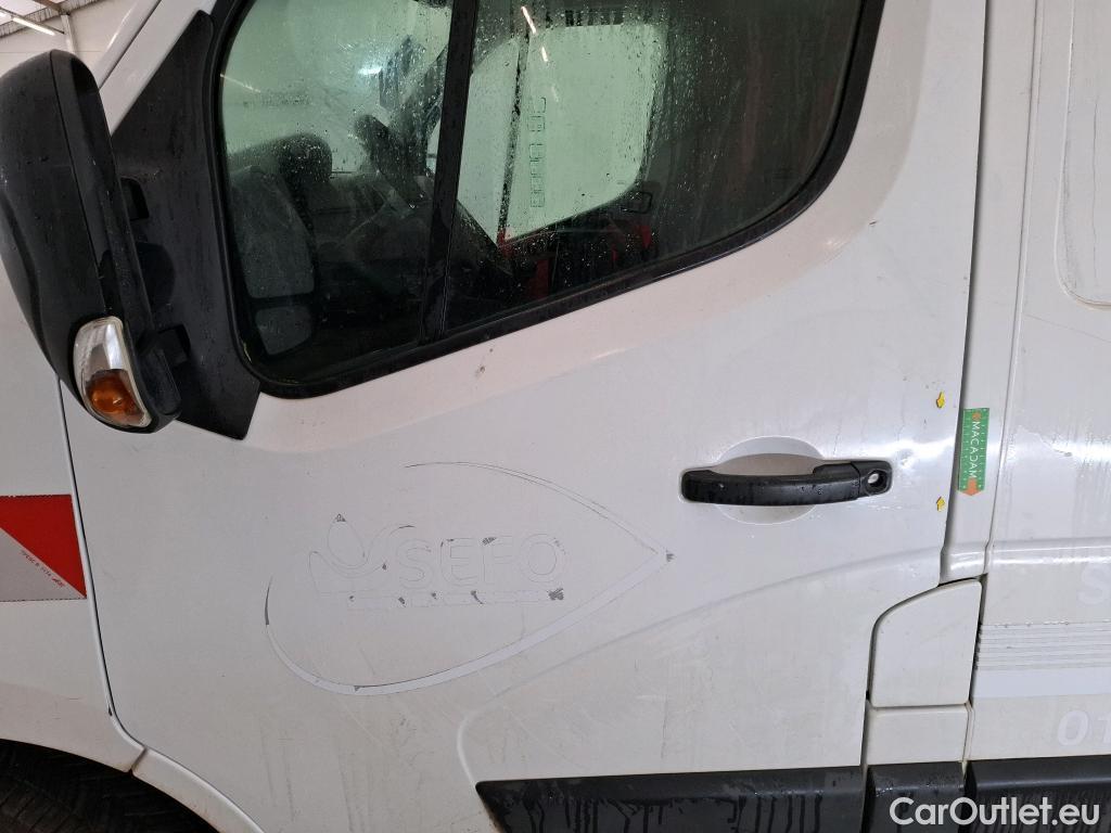  Renault  Master RENAULT  VU 4p Fourgon CA GCf Trac F3300 L2H2 dCi 110 #20