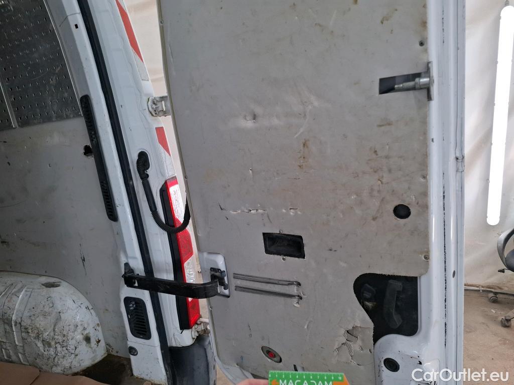  Renault  Master RENAULT  VU 4p Fourgon CA GCf Trac F3300 L2H2 dCi 110 #70