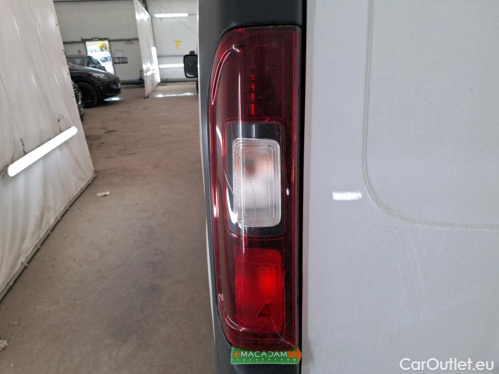  Renault  Trafic RENAULT  / 2014 / 4P / Fourgon tôlé FG GCF L1H1 1000 dCi 95 E6 #41