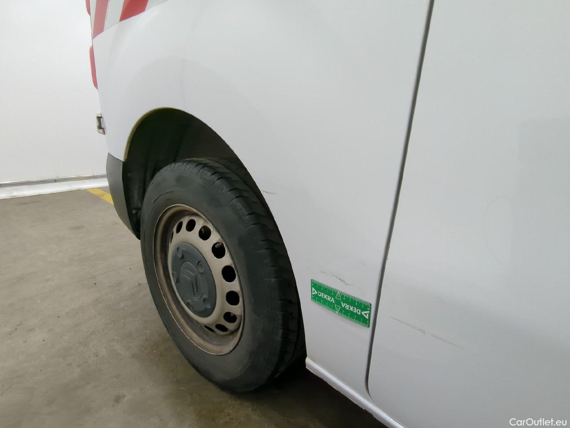  Citroen  Jumpy  Fourgon Control M 2.0 BlueHDi 120CV BVM6 E6dT #3