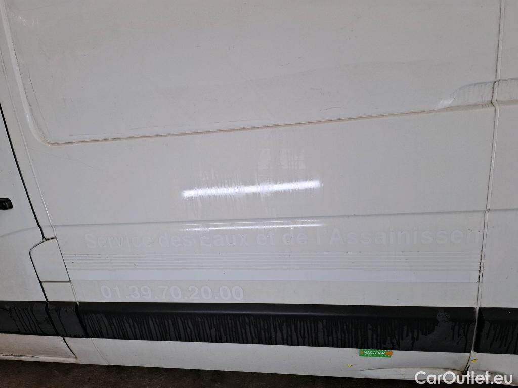  Renault  Master RENAULT  VU 4p Fourgon CA GCf Trac F3300 L2H2 dCi 110 #1