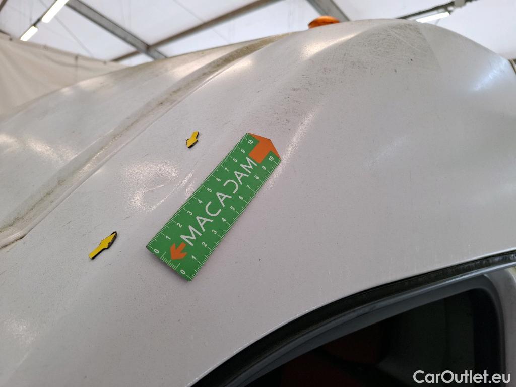  Renault  Master RENAULT  VU 4p Fourgon CA GCf Trac F3300 L2H2 dCi 110 #74