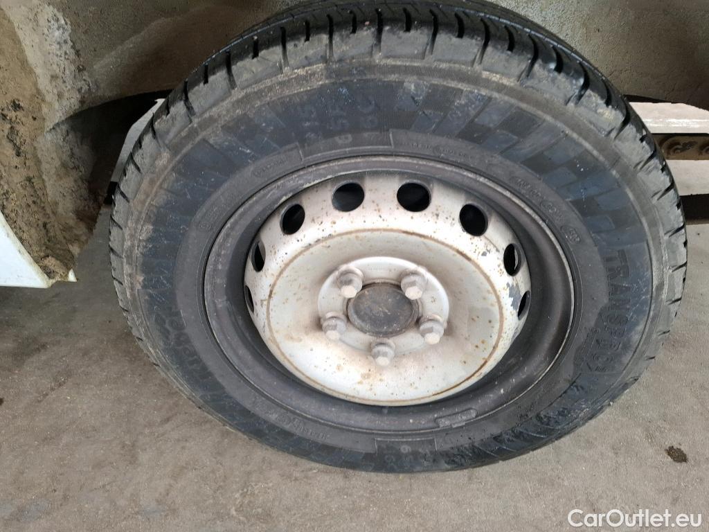  Renault  Master RENAULT  VU 4p Fourgon CA GCf Trac F3300 L2H2 dCi 110 #44