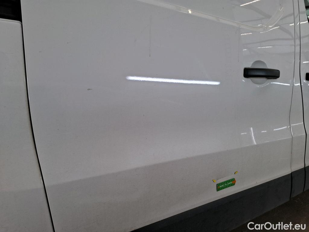  Renault  Trafic RENAULT  / 2014 / 4P / Fourgon tôlé FG GCF L1H1 1000 dCi 95 E6 #25