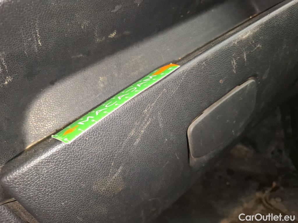  Renault  Master RENAULT  VU 4p Fourgon CA GCf Trac F3300 L2H2 dCi 110 #67