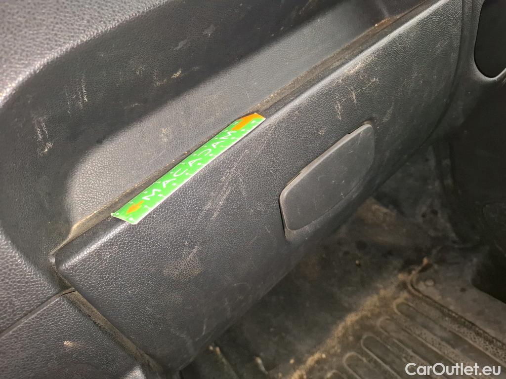  Renault  Master RENAULT  VU 4p Fourgon CA GCf Trac F3300 L2H2 dCi 110 #66
