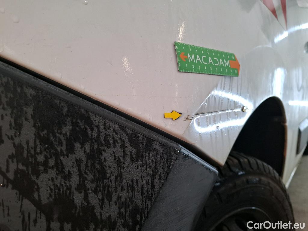  Renault  Master RENAULT  VU 4p Fourgon CA GCf Trac F3300 L2H2 dCi 110 #23