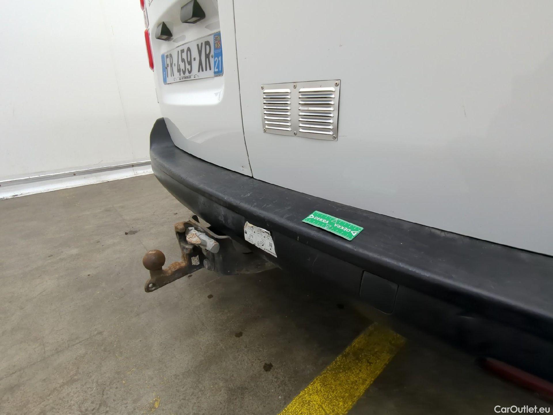  Citroen  Jumpy  Fourgon Control M 2.0 BlueHDi 120CV BVM6 E6dT #23