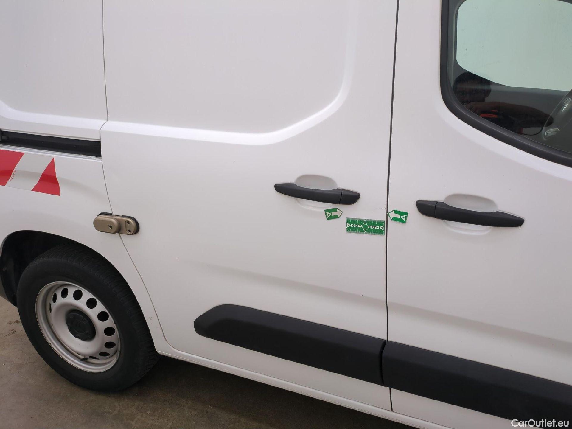  Citroen  Berlingo  Fourgon Worker M 1000 1.2 PureTech 130CV BVA8 E6d #20
