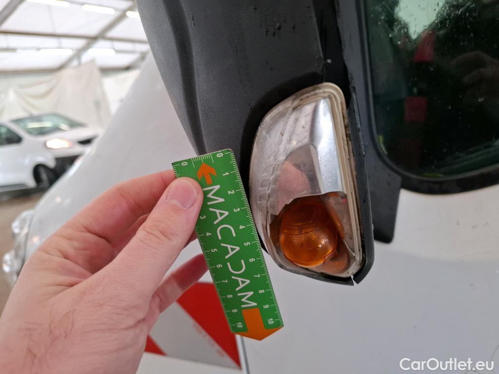  Renault  Master RENAULT  VU 4p Fourgon CA GCf Trac F3300 L2H2 dCi 110 #65