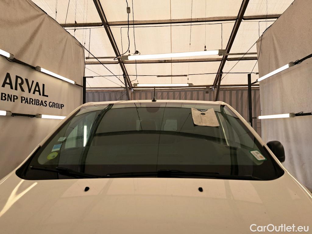  Peugeot  Expert  Fourgon Premium L1 1.5 HDi 100CV BVM6 E6dT #4