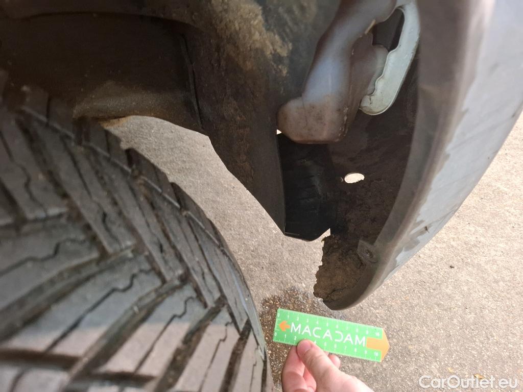  Renault  Master RENAULT  VU 4p Fourgon CA GCf Trac F3300 L2H2 dCi 110 #47