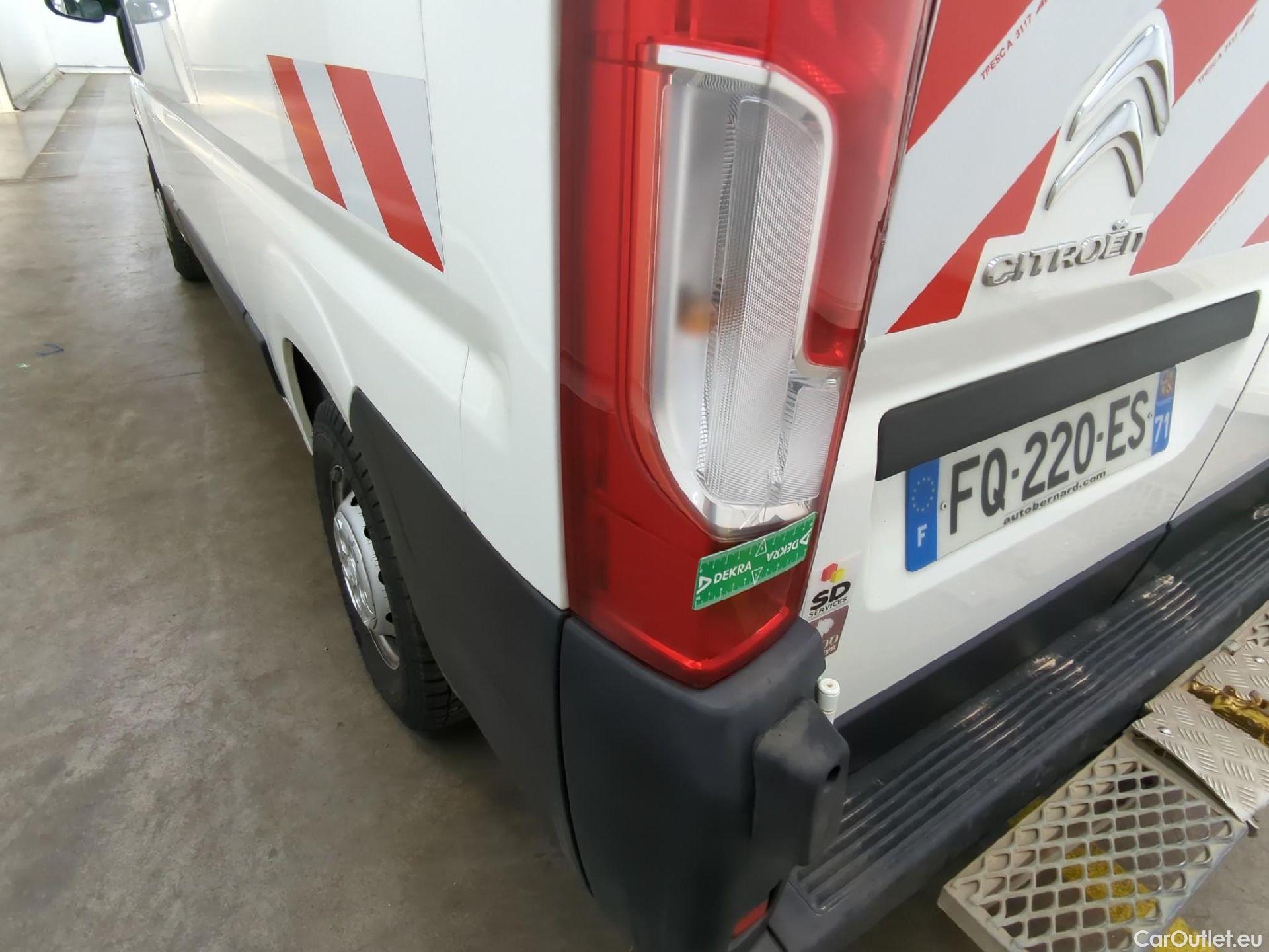  Citroen  Jumper  Fourgon Grand Volume 35 L2H2 Control BlueHDi 140 Start&Stop 140CV BVM6 #17
