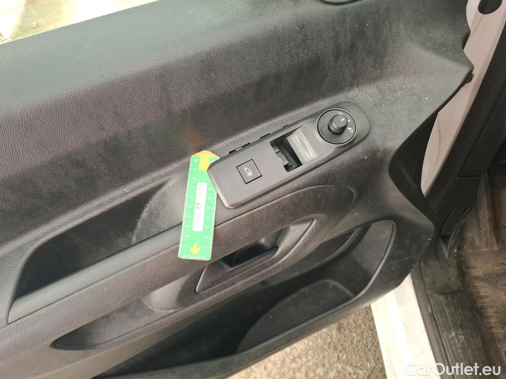 Citroen  Berlingo  Fourgon Club M 650 1.5 BlueHDi 75CV BVM5 E6dT #28