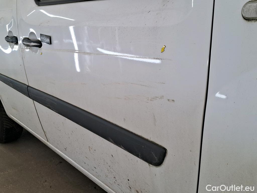  Renault  Kangoo  II Express Extra (Série Spéciale) 1.5 dCi 80CV BVM6 E6dT #15