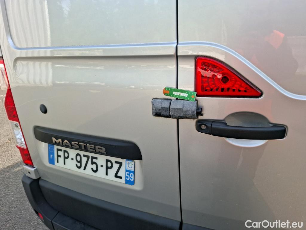  Renault  Master  / 2019 / 4P / Fourgon tôlé FG Tr GCF F3500 L2H2 Energy dCi 150 #16