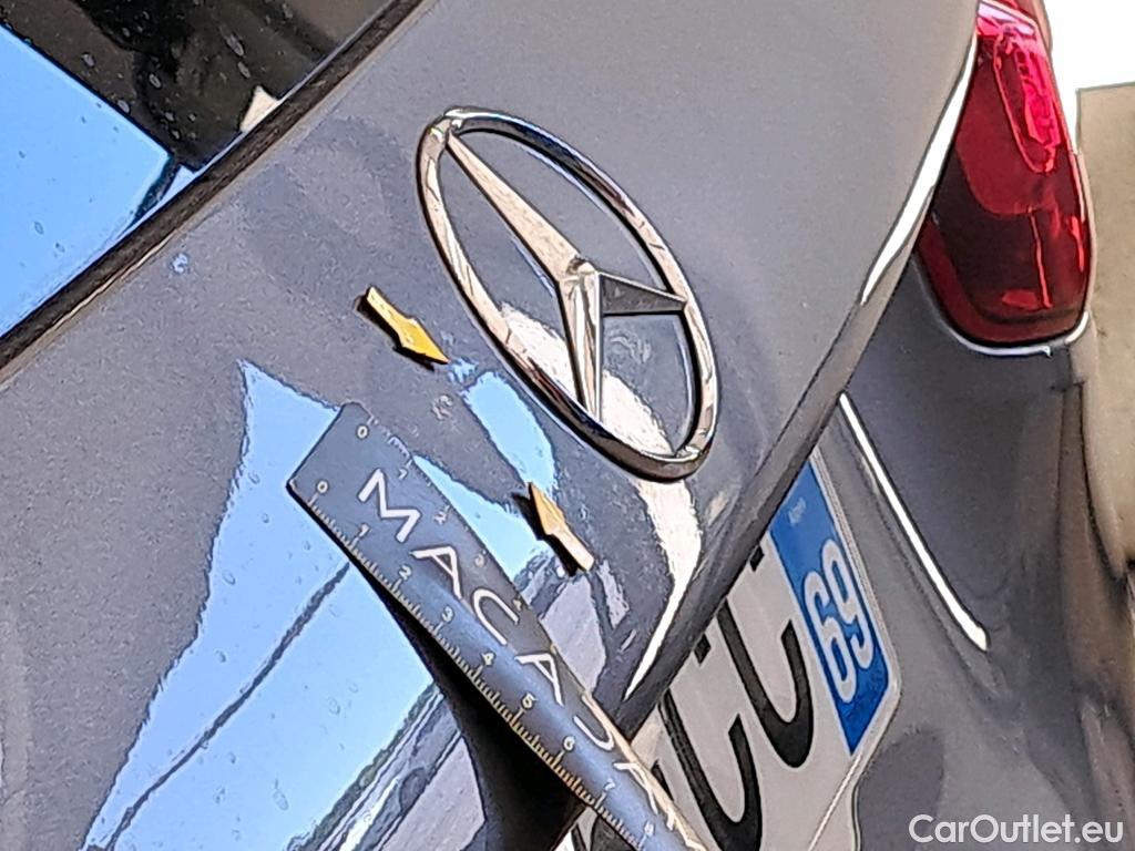  Mercedes  GLB MERCEDES-BENZ  / 2019 / 5P / SUV  200 d AMG Line #4