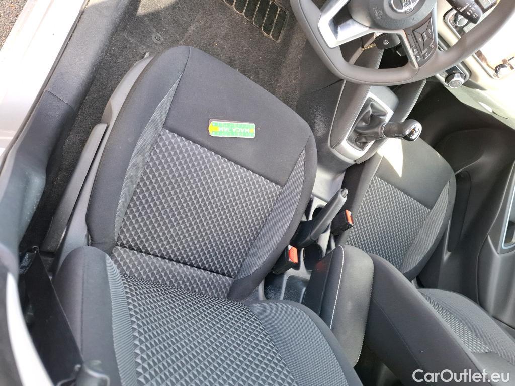  Nissan  Micra NISSAN  / 2016 / 5P / Berline IG-T 92 Business Edition #5