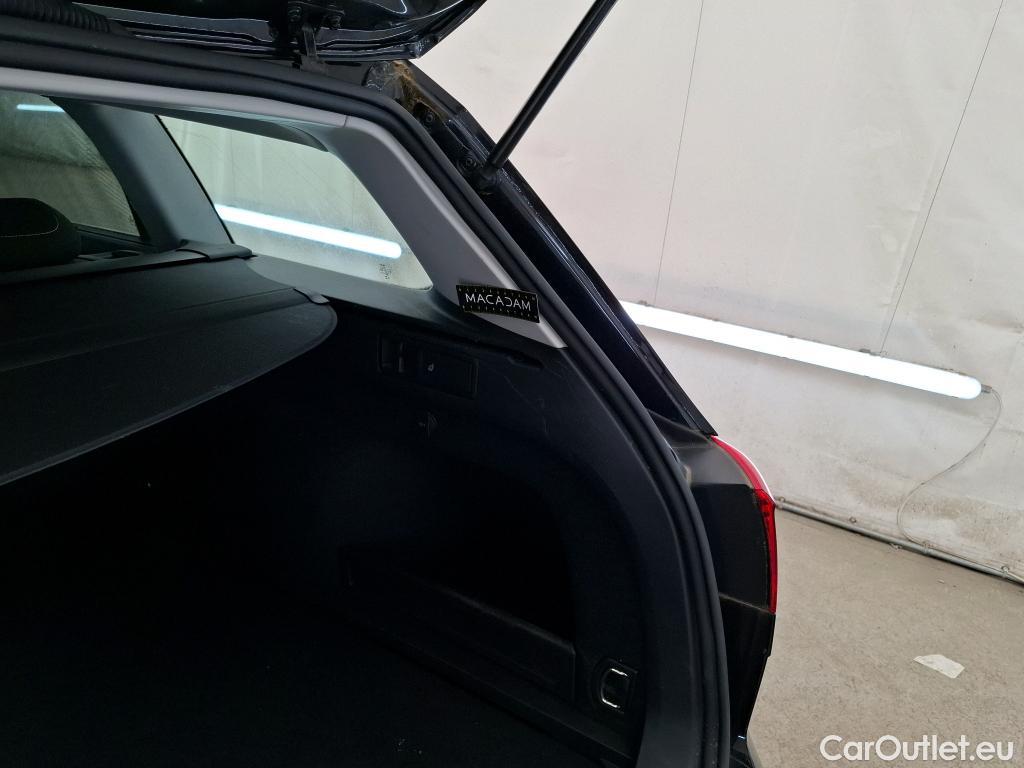  Volkswagen  Passat  Break Life Plus 2.0 TDI 150CV BVA7 E6d #45