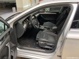  Volkswagen  Passat VW  Variant 2.0 TDI SCR DSG Elegance 5d 110kW #4