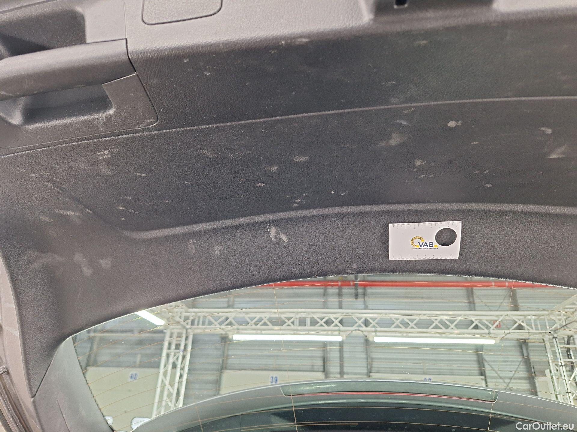  Mercedes  A-Klasse Mercedes, A-Class '18 PHEV, Mercedes-Benz  A 250 e Business Solution 5 #41