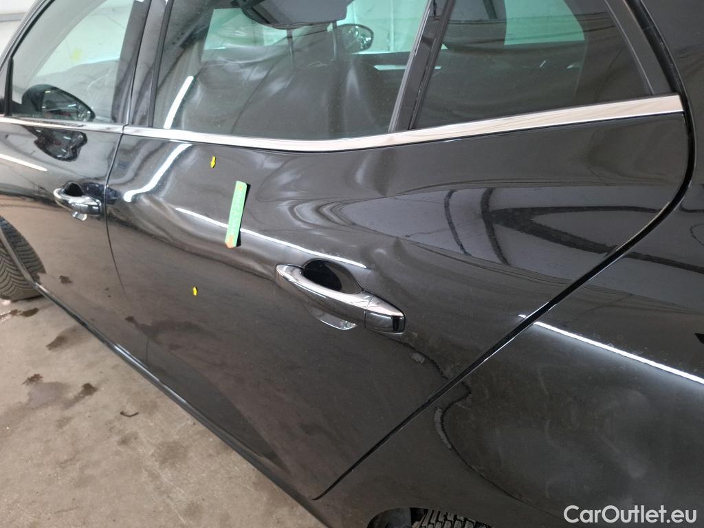  Renault  Megane RENAULT Mégane Berline / 2020 / 5P / Berline techno TCe 140 #1