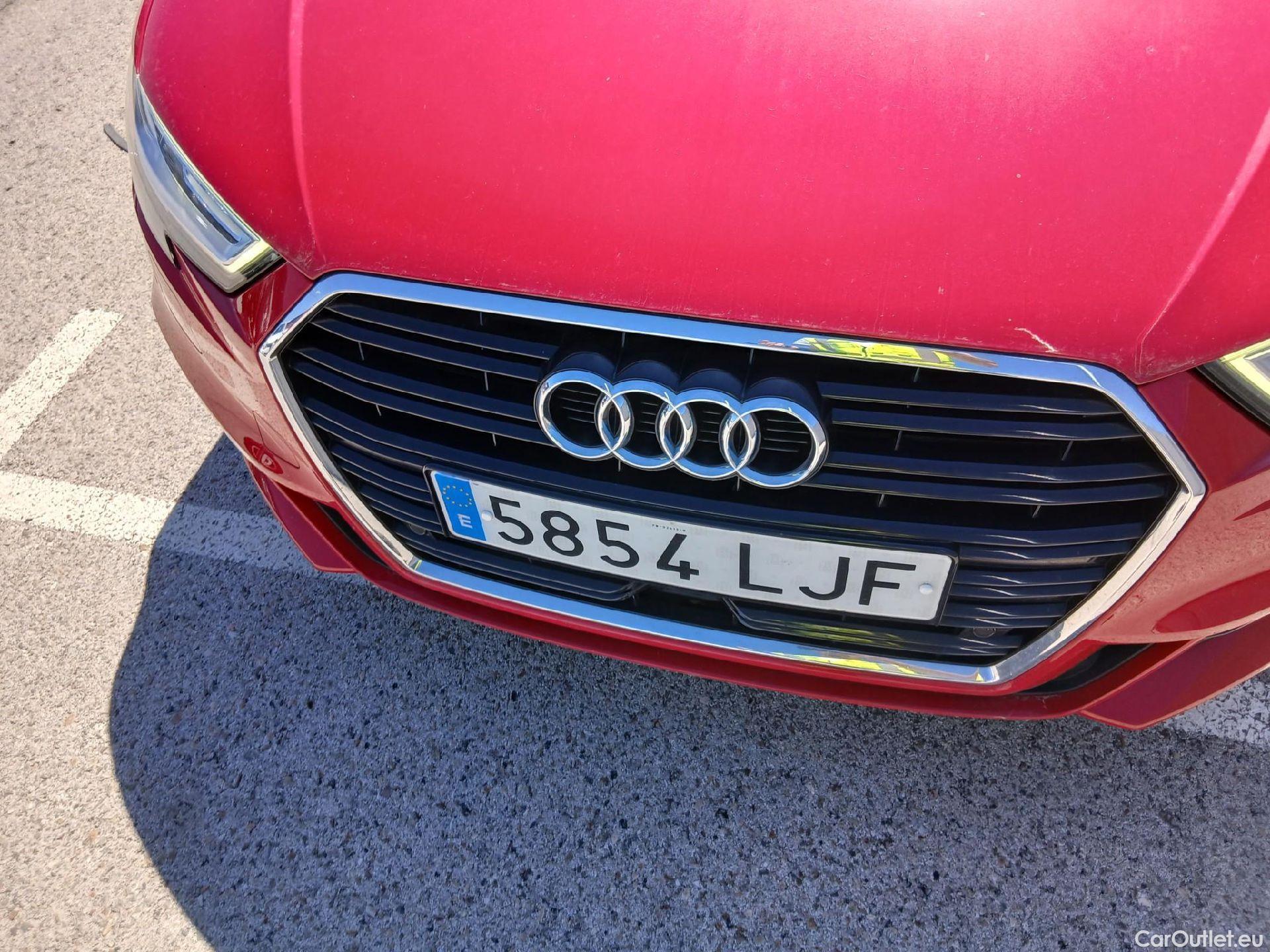  Audi  A3 AUDI  / 2016 / 5P / berlina con portón Sportback ALL-IN edition 35 TDI 110kW(SP) #6