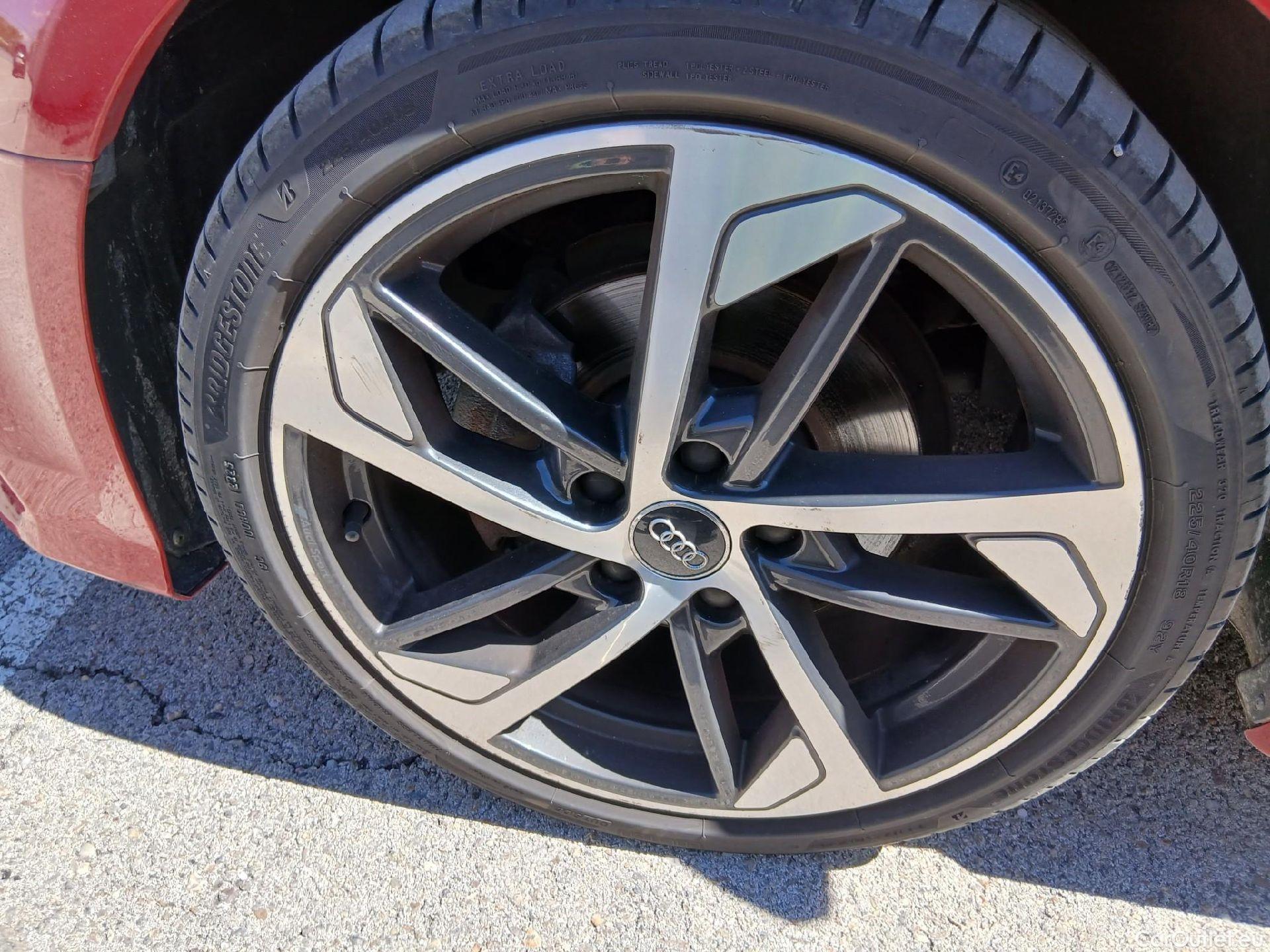  Audi  A3 AUDI  / 2016 / 5P / berlina con portón Sportback ALL-IN edition 35 TDI 110kW(SP) #10