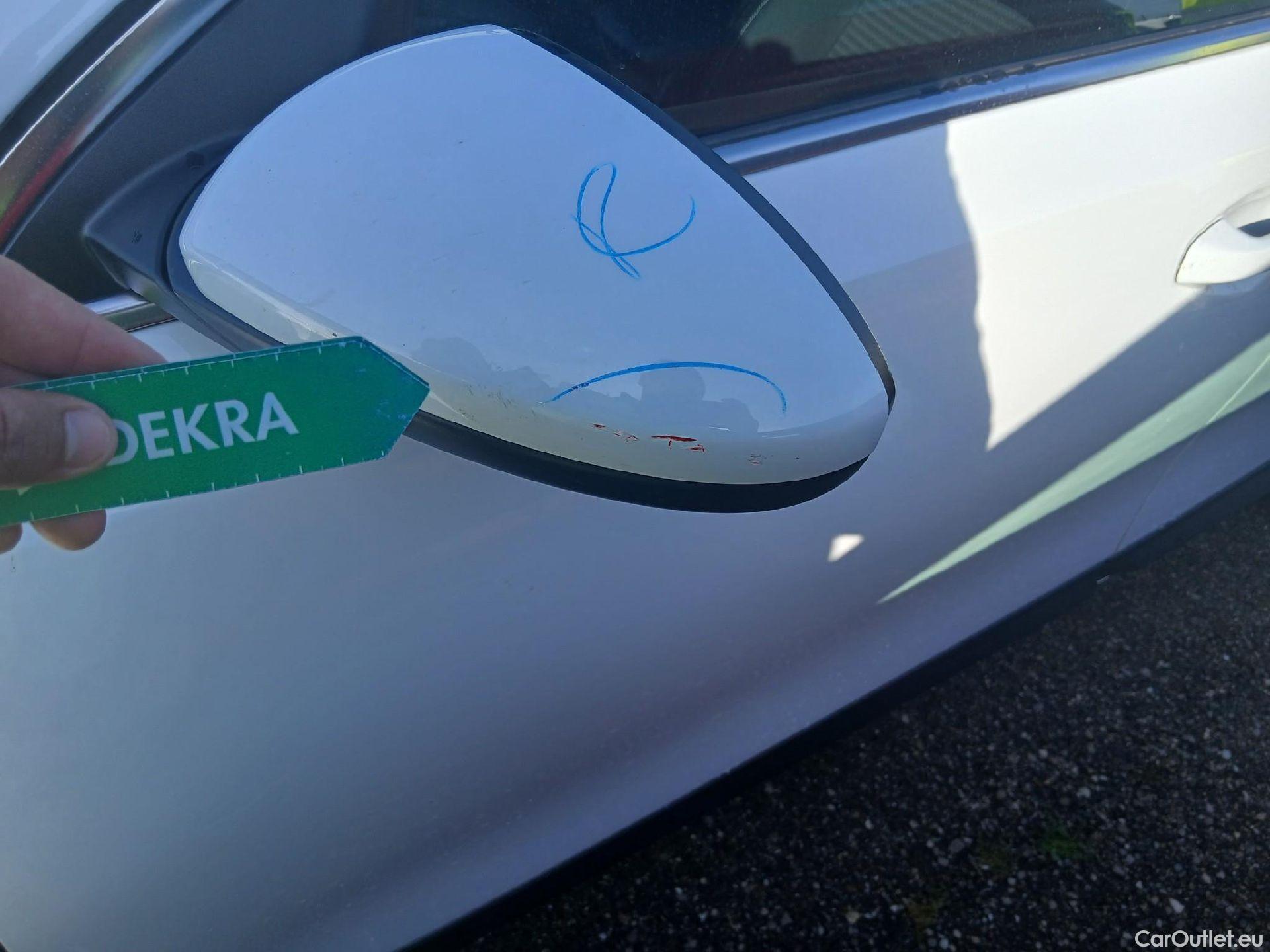  KIA  XCeed KIA  / 2019 / 5P / todoterreno 1.0 T-GDi Drive 88kW (120CV) #9