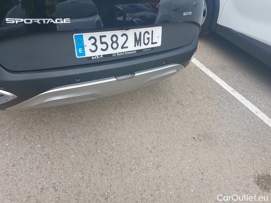  KIA  Sportage KIA  / 2022 / 5P / todoterreno 1.6 T-GDi PHEV 198kW (265CV) Drive 4X4 #41