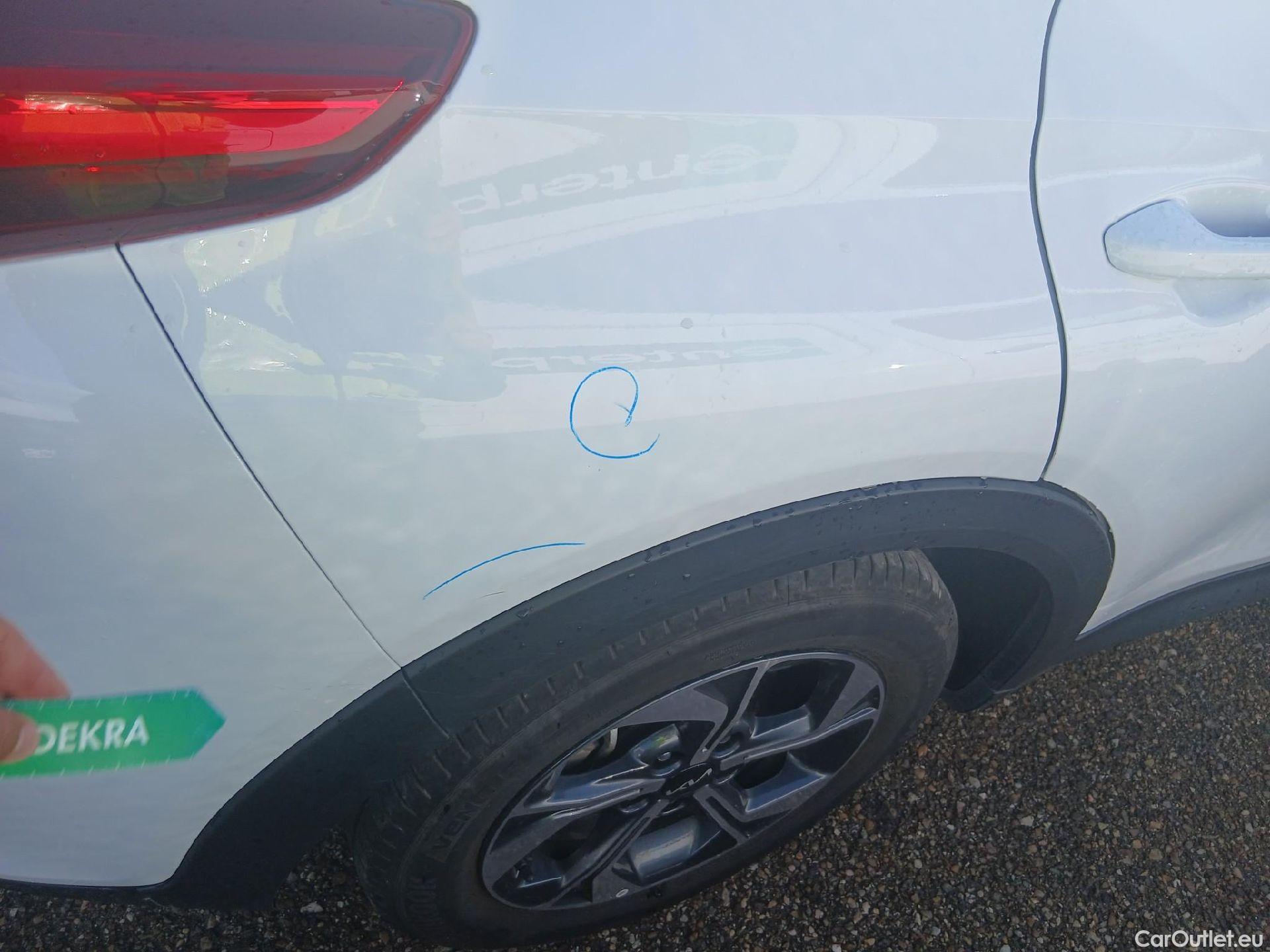  KIA  XCeed KIA  / 2019 / 5P / todoterreno 1.0 T-GDi Drive 88kW (120CV) #19