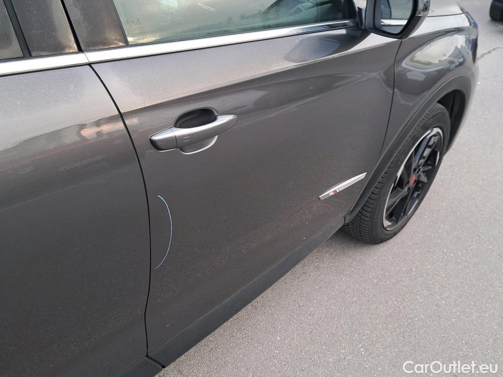  DS  DS7 DS DS 7 Crossback / 2017 / 5P / todoterreno BlueHDi DE 96kW (130CV) AT. PERF.LINE #3