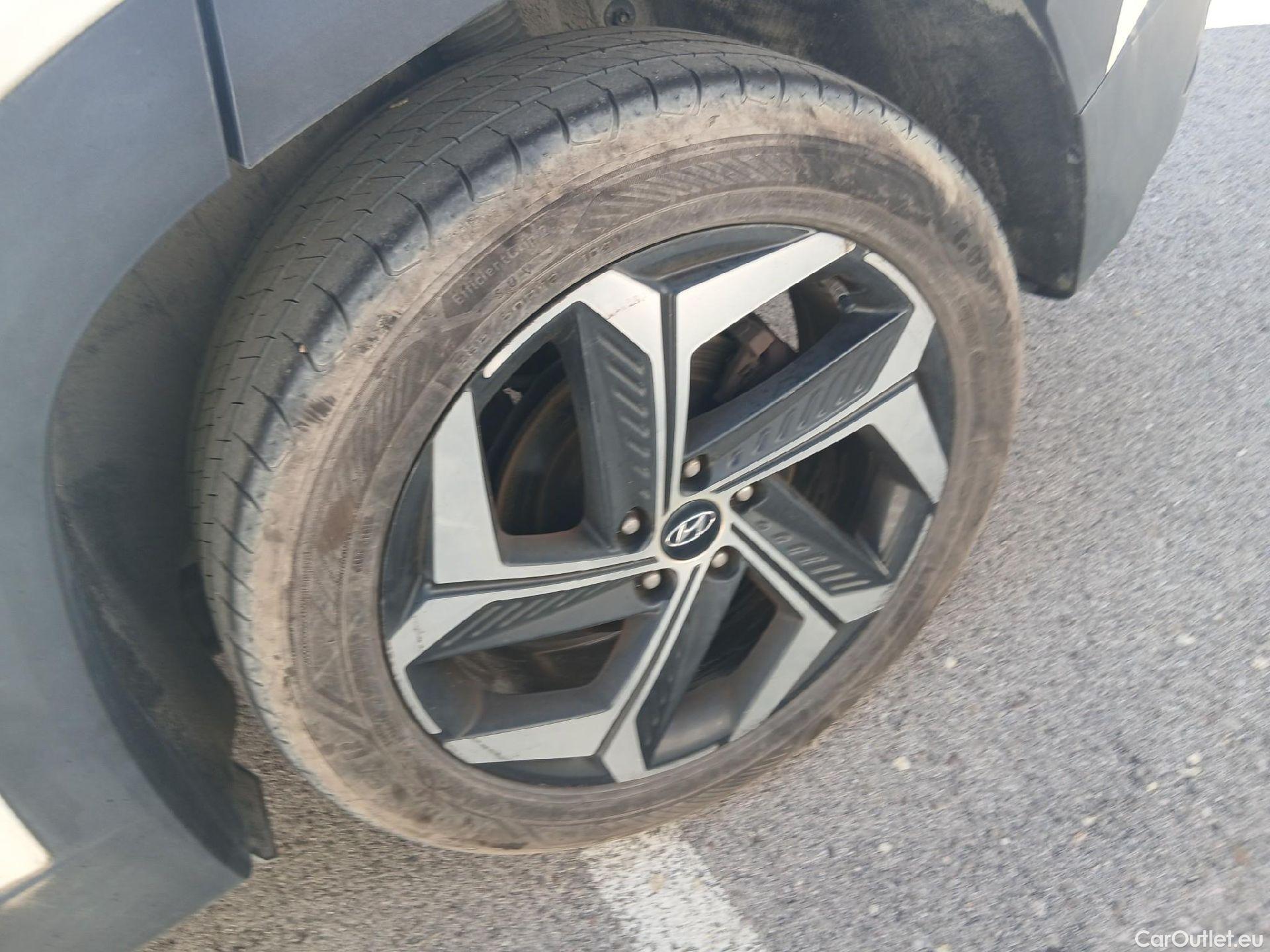  Hyundai  Tucson HYUNDAI  / 2020 / 5P / todoterreno 1.6 TGDI PHEV 195kW Maxx Auto 4X4 #12