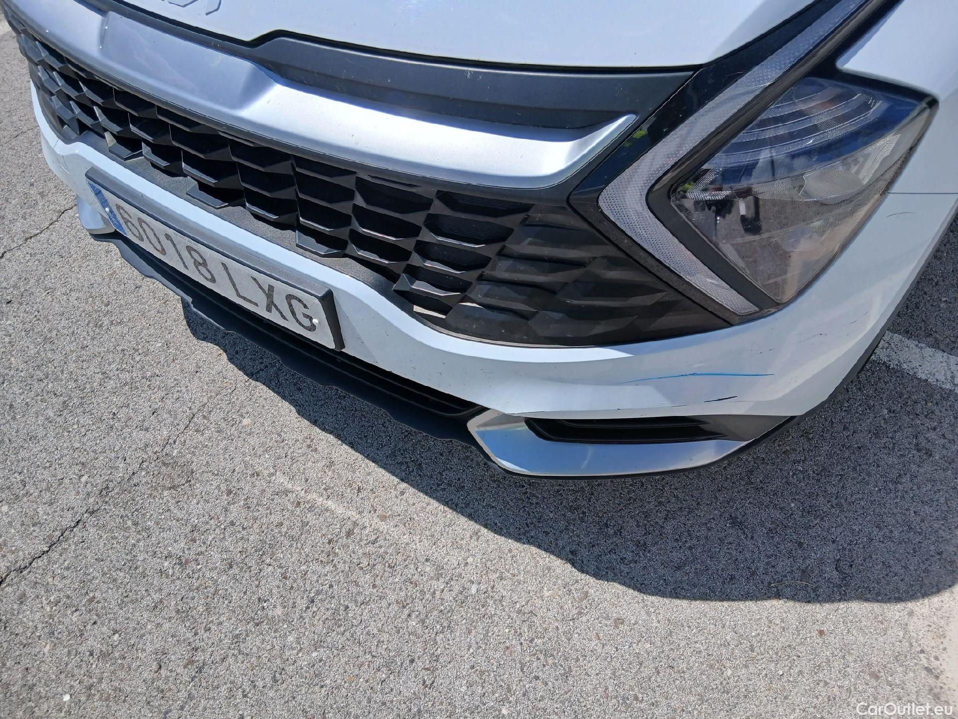  KIA  Sportage KIA  / 2022 / 5P / todoterreno 1.6 T-GDi 110kW (150CV) Concept 4x2 #3