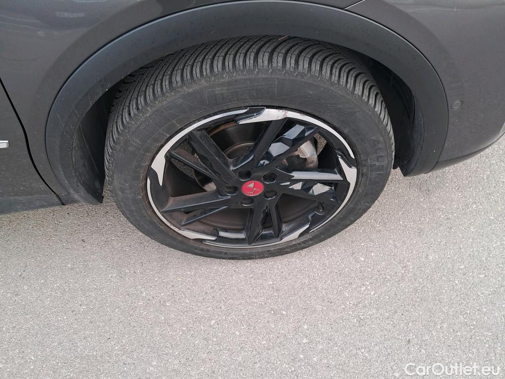  DS  DS7 DS DS 7 Crossback / 2017 / 5P / todoterreno BlueHDi DE 96kW (130CV) AT. PERF.LINE #5